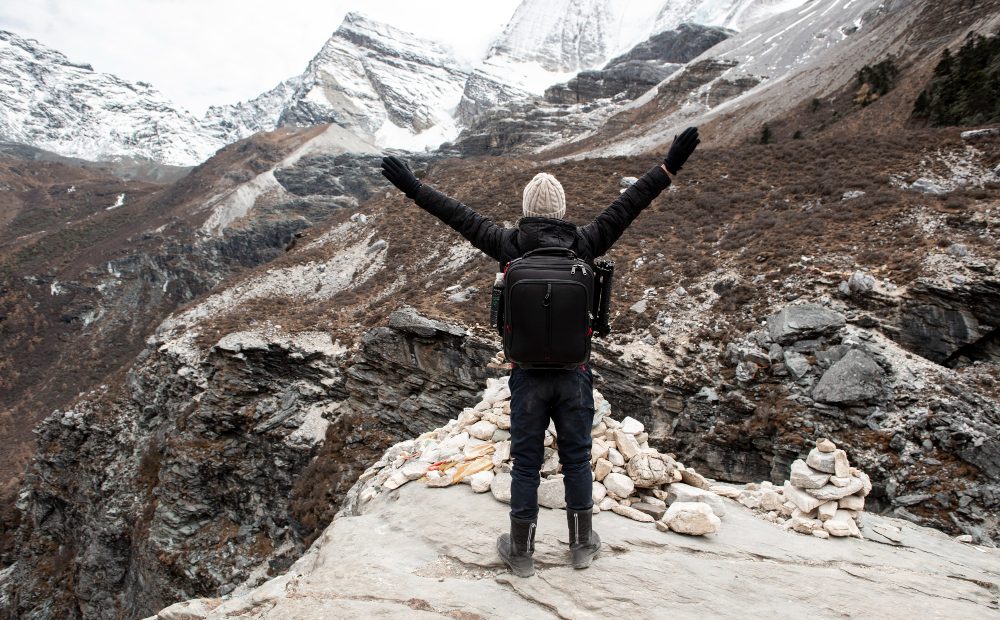 Vârful Everest: provocările și recordurile atinse de alpiniști