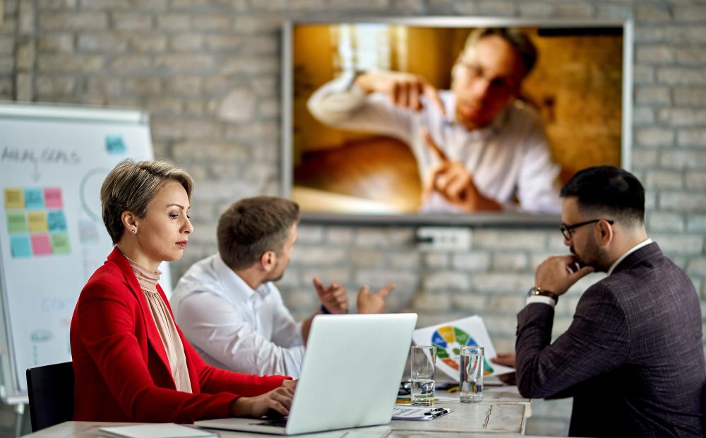 Ghid pentru utilizarea video marketingului în afaceri B2B