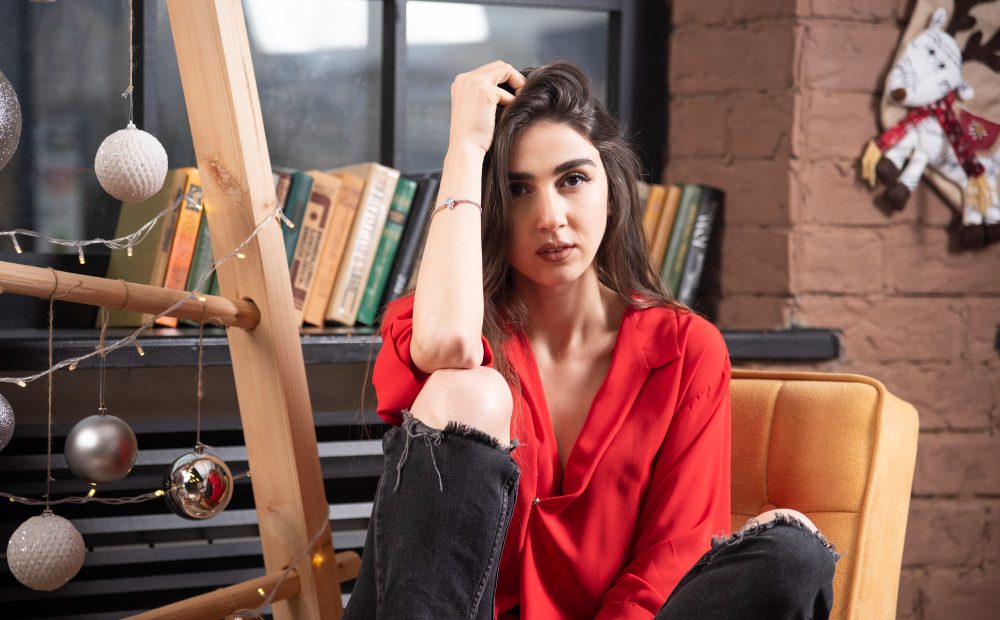 Cum să porți piesele clasice în moduri moderne