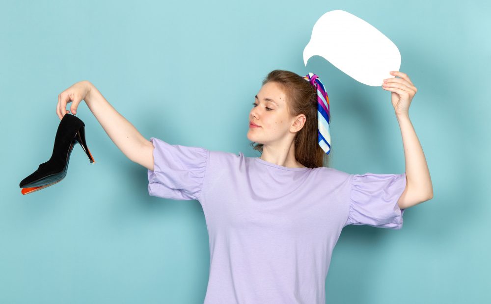 Tendințe care schimbă modul în care ne îmbrăcăm