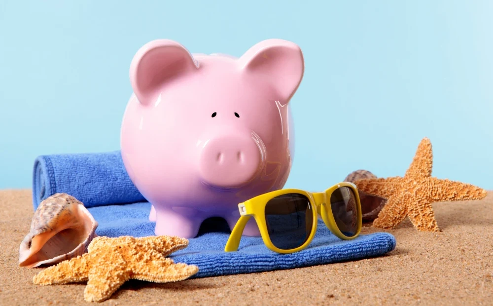 Cum să economisești bani pentru următoarea vacanță